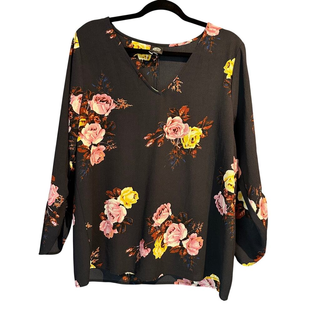 Bobeau Size XL Blouse Floral V-neck 3/4 Sleeve Boho Cottage Navy Pink Yellow